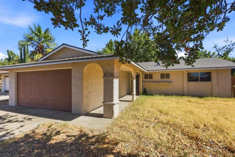 Photo of 4716 Stonehurst Way, SACRAMENTO, CA 95842 (MLS # ML82060661)