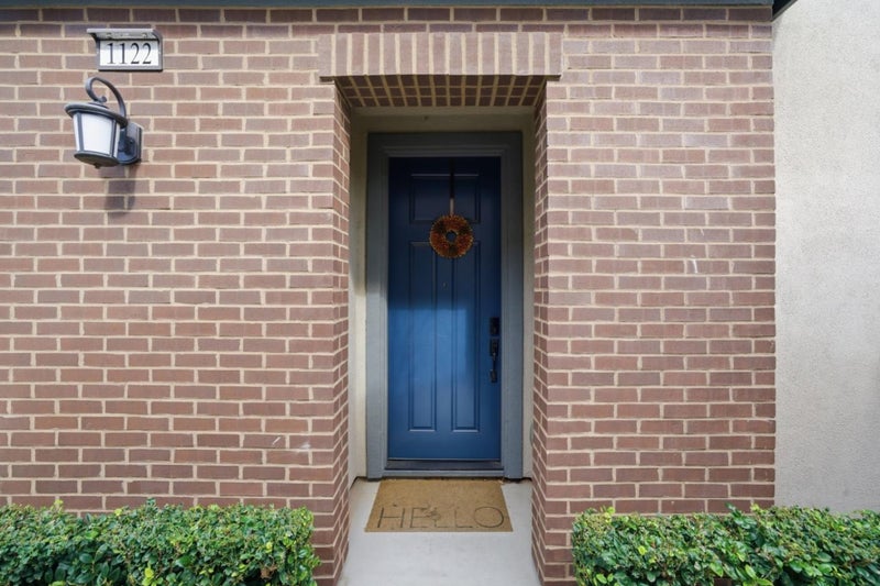 1122 South Morning Glory Drive