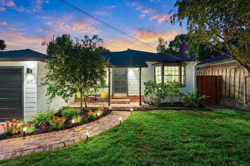 1921 Palo Alto Way