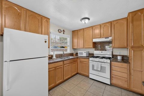 Tiny photo for 55 Hill Avenue, WATSONVILLE, CA 95076 (MLS # ML82051095)
