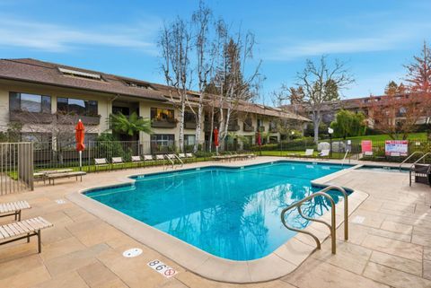 Tiny photo for 2140 Santa Cruz Avenue #E102, MENLO PARK, CA 94025 (MLS # ML82034431)