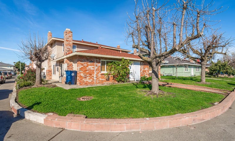 100 Nedra Court