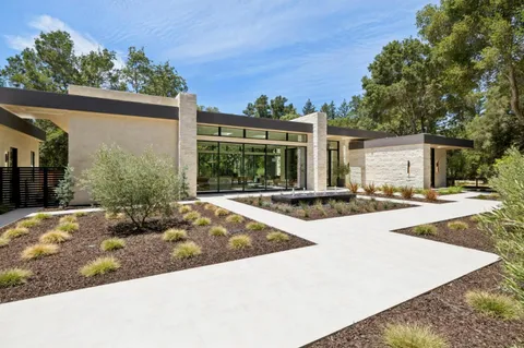 241 Georgia Lane, Portola Valley, CA 94028 - #: ML82053175