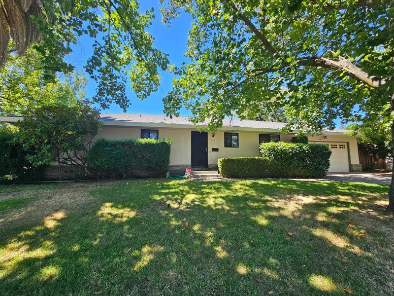 4418 Euclid Avenue