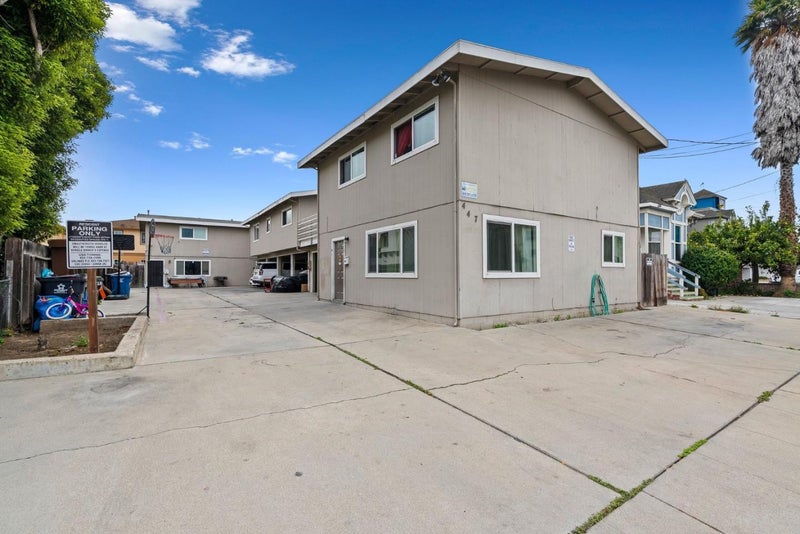 447 Soledad Street