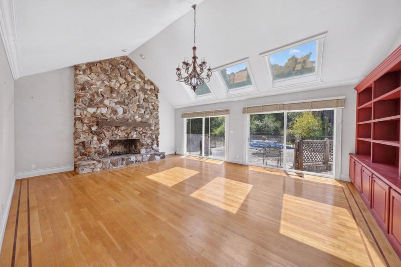 25489 Palomares Road