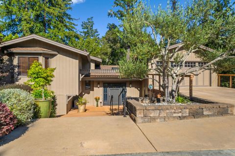 Photo of 404 Esmeralda Drive, Santa Cruz, CA 95060 (MLS # ML82051104)