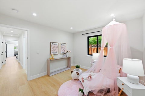 Tiny photo for 549 Emerald Avenue, San Carlos, CA 94070 (MLS # ML82039922)