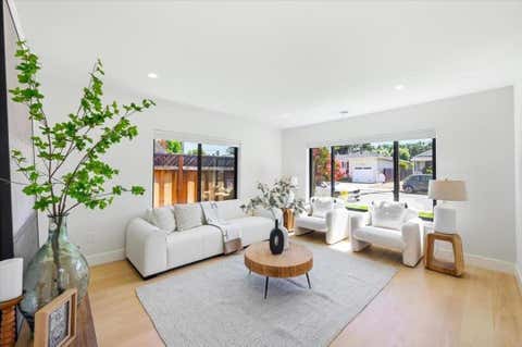 Tiny photo for 549 Emerald Avenue, San Carlos, CA 94070 (MLS # ML82039922)