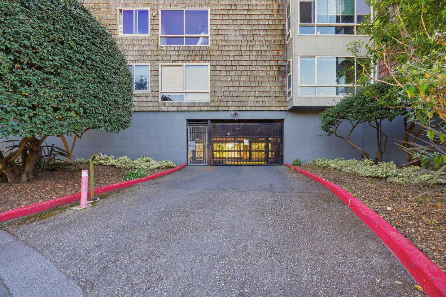 95 Red Rock Way 203M