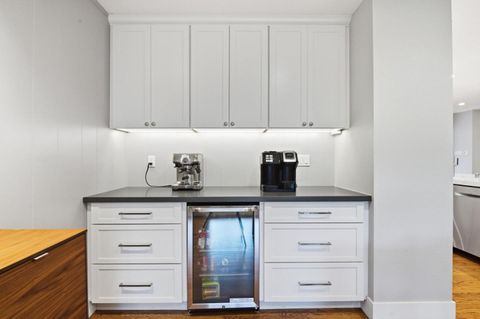 Tiny photo for 171 Santiago Avenue, Redwood City, CA 94061 (MLS # ML82036419)