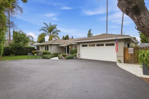 Photo of 171 Santiago Avenue, Redwood City, CA 94061 (MLS # ML82036419)