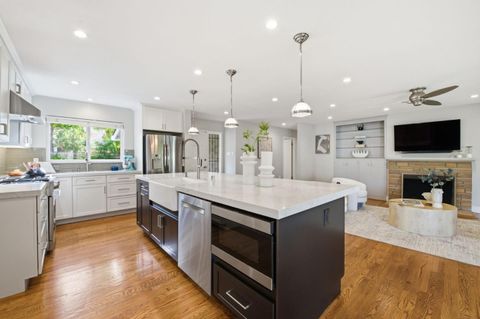 Tiny photo for 171 Santiago Avenue, Redwood City, CA 94061 (MLS # ML82036419)