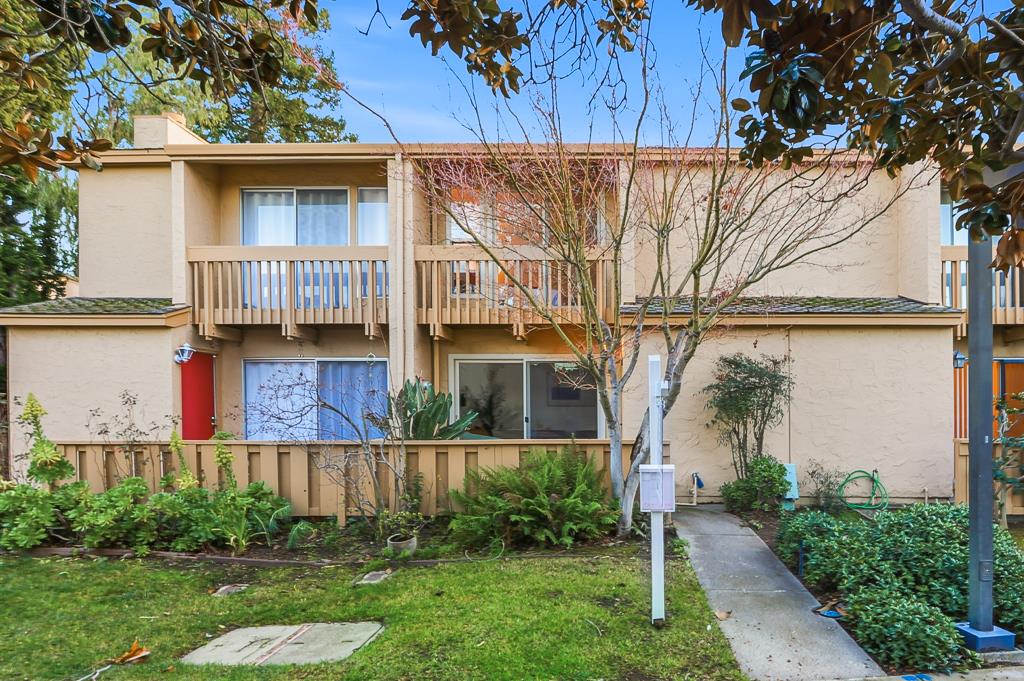 125 Connemara Way 32