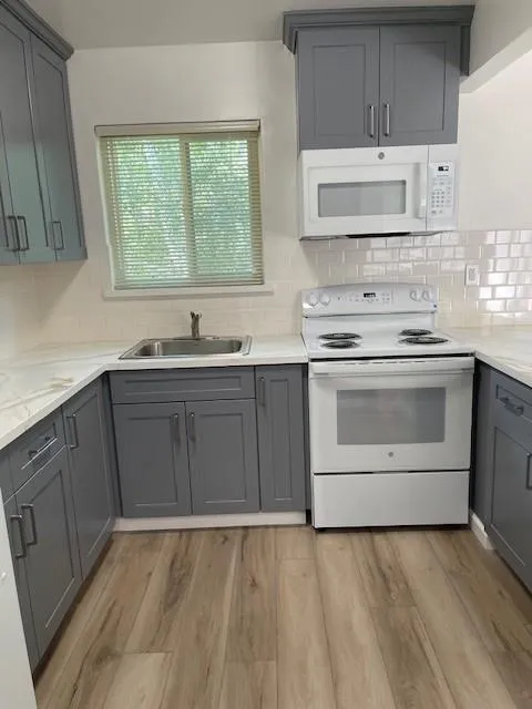 MLS: ML82006871