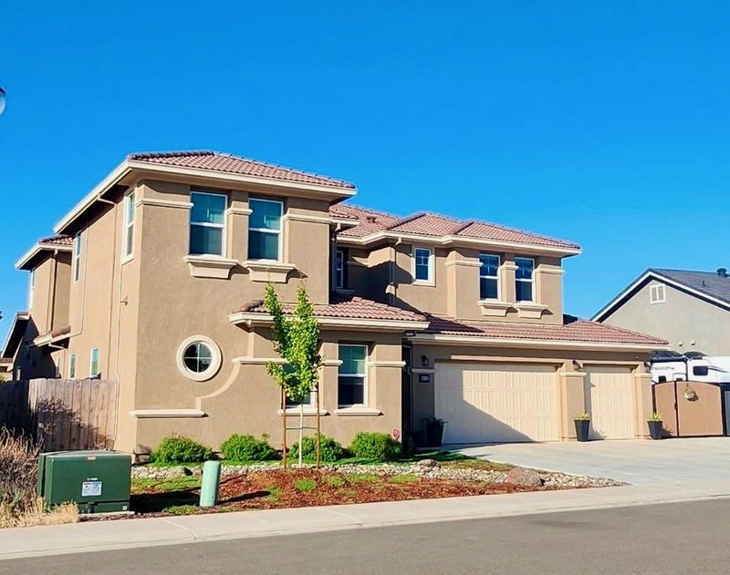 2635 Gantry Drive