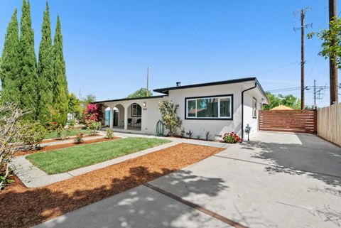 Tiny photo for 3069 Agate Drive, SANTA CLARA, CA 95051 (MLS # ML82034928)