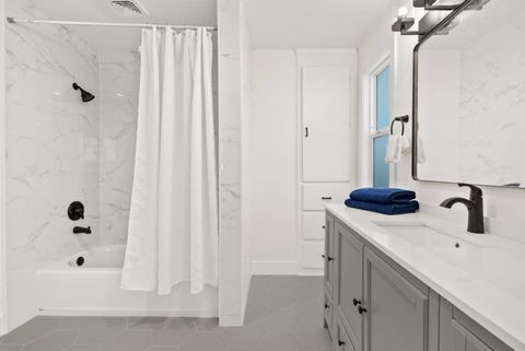 Tiny photo for 3069 Agate Drive, SANTA CLARA, CA 95051 (MLS # ML82034928)