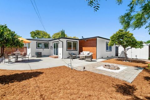 Tiny photo for 3069 Agate Drive, SANTA CLARA, CA 95051 (MLS # ML82034928)