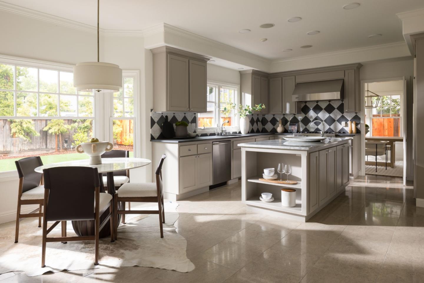 776 Cambridge Avenue