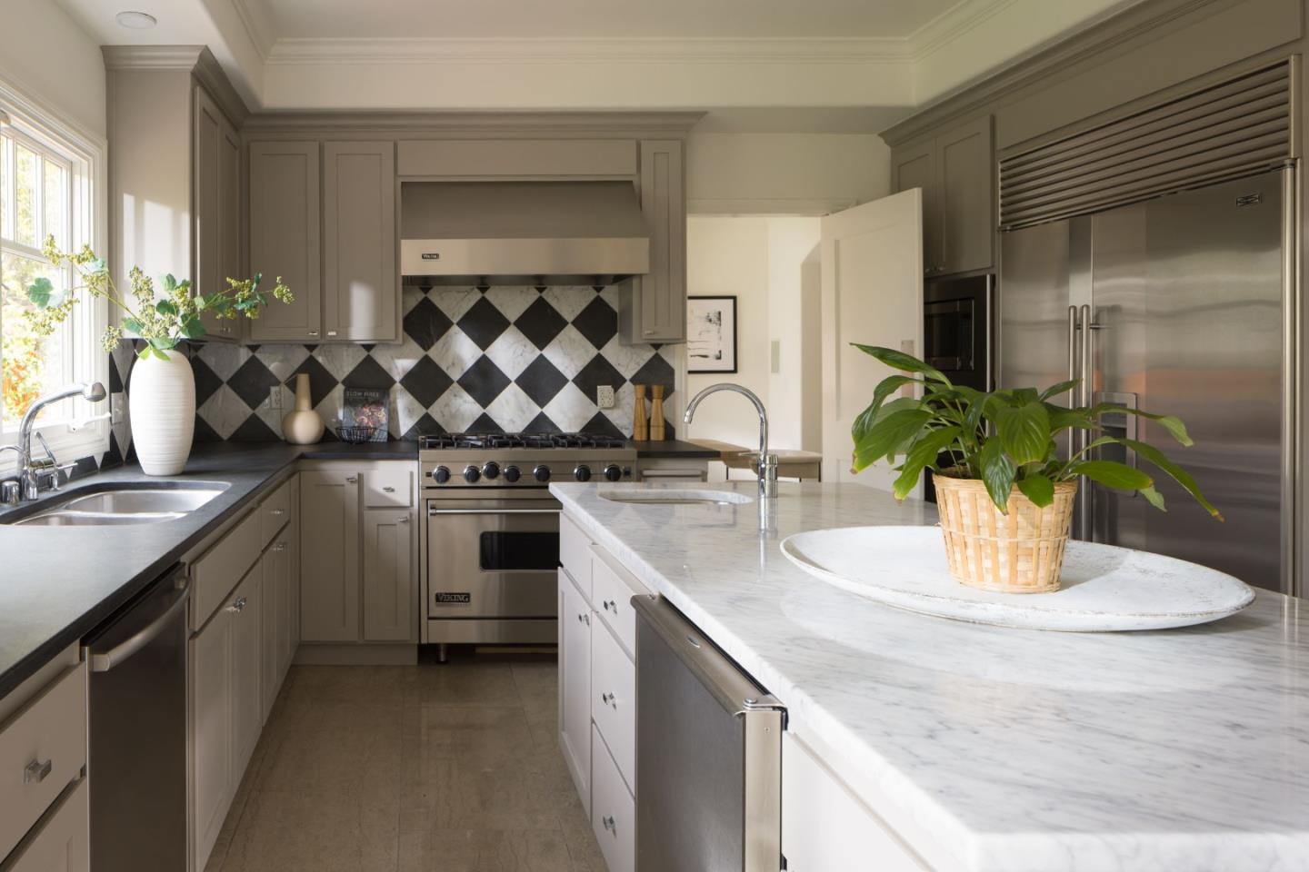 776 Cambridge Avenue