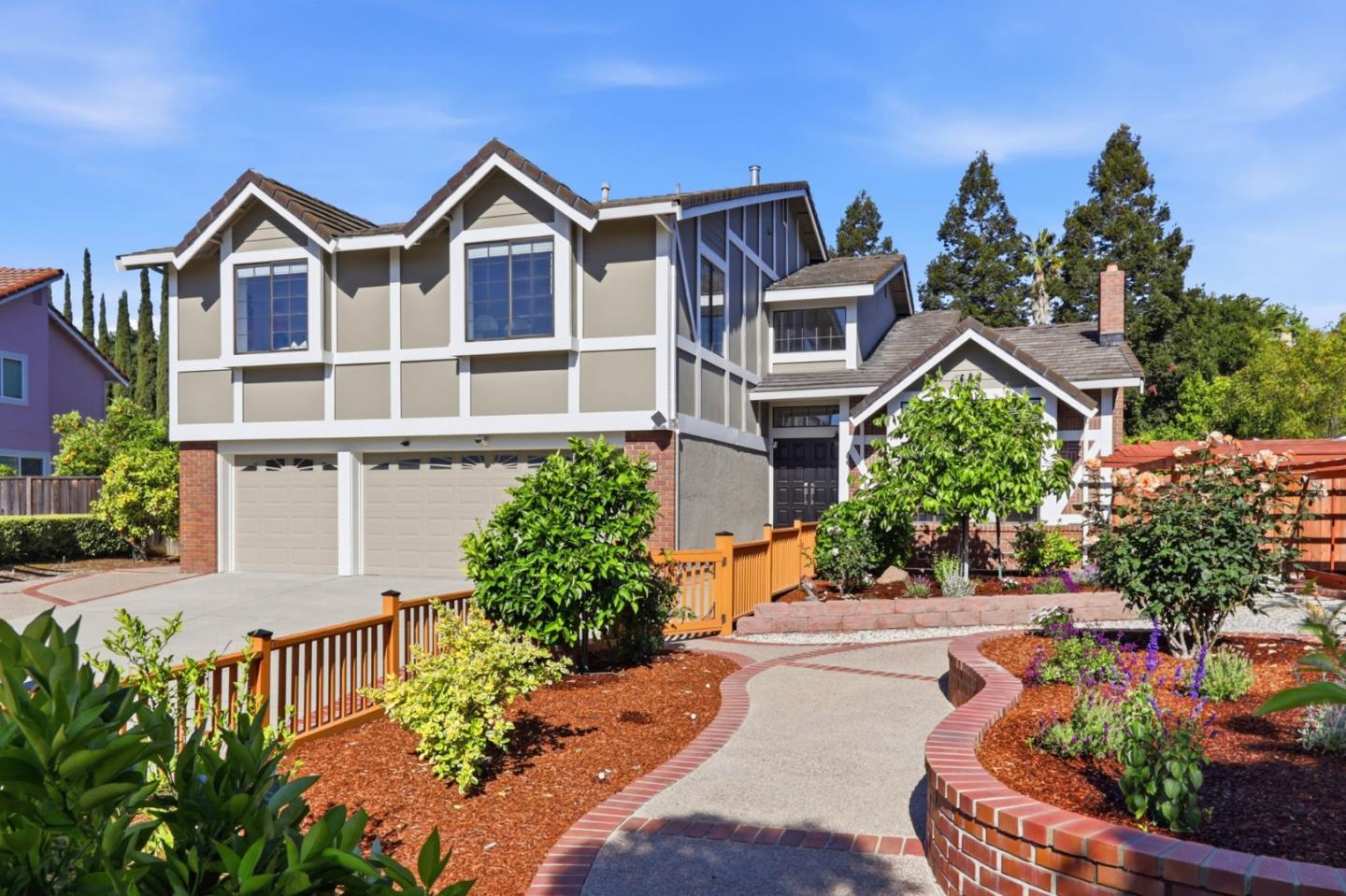 1206 Valley Quail Circle