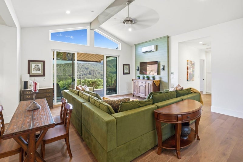 73 Poppy Road B
