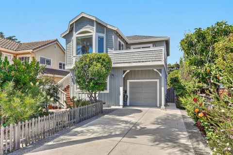 Photo of 3813 Floral CT, SANTA CRUZ, CA 95062 (MLS # ML82058228)