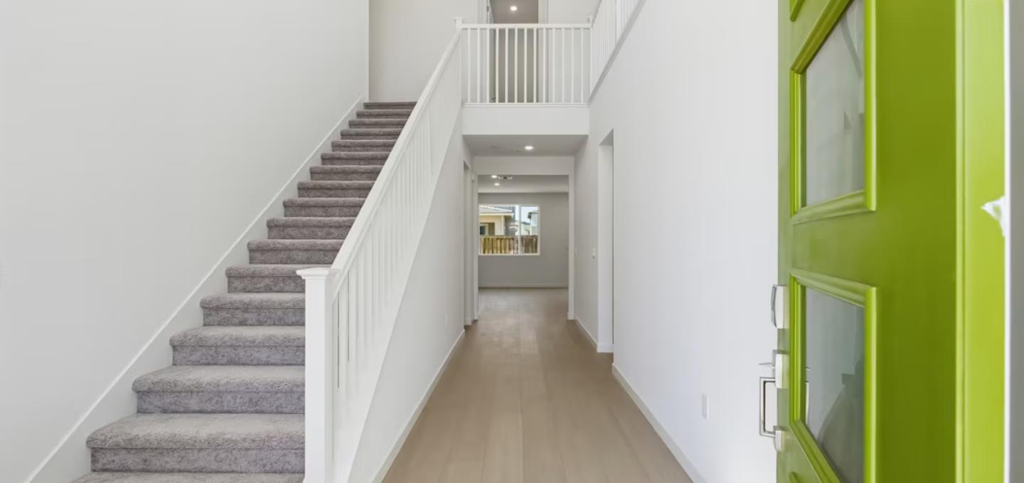 2555 Lavender Place