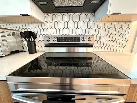 Tiny photo for 2050 Williams Street, PALO ALTO, CA 94306 (MLS # ML82035281)