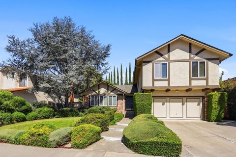 Photo of 1311 Cerro Verde, SAN JOSE, CA 95120 (MLS # ML82059614)