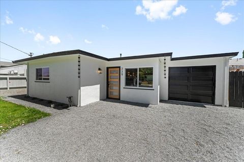 Photo of 339 Montalvin Drive, SAN PABLO, CA 94806 (MLS # ML82024113)