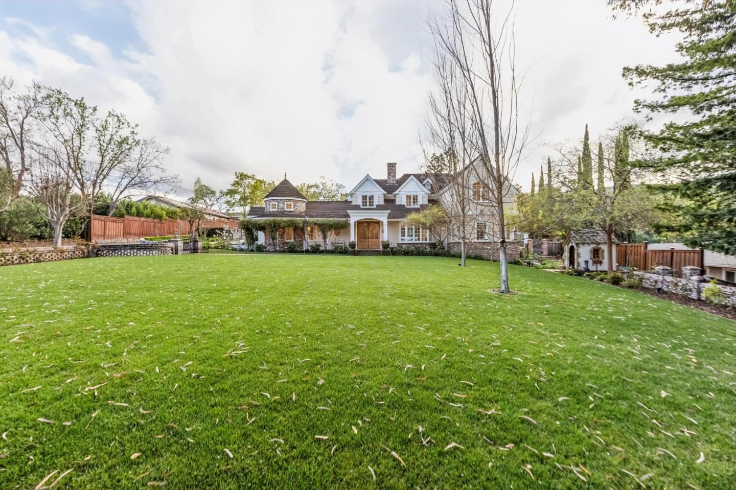 17930 Vineland Avenue