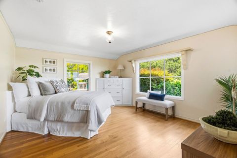 Tiny photo for 31 S Circle Dr DR, SANTA CRUZ, CA 95060 (MLS # ML82052231)