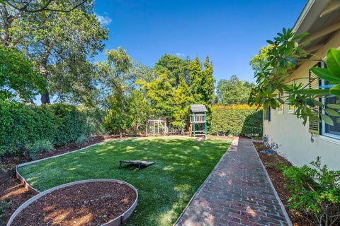 Tiny photo for 31 S Circle Dr DR, SANTA CRUZ, CA 95060 (MLS # ML82052231)