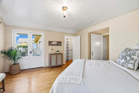 Tiny photo for 31 S Circle Dr DR, SANTA CRUZ, CA 95060 (MLS # ML82052231)