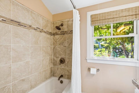 Tiny photo for 31 S Circle Dr DR, SANTA CRUZ, CA 95060 (MLS # ML82052231)