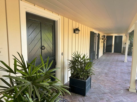 Tiny photo for 31 S Circle Dr DR, SANTA CRUZ, CA 95060 (MLS # ML82052231)