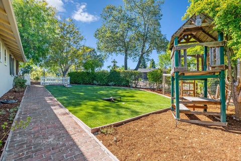 Tiny photo for 31 S Circle Dr DR, SANTA CRUZ, CA 95060 (MLS # ML82052231)