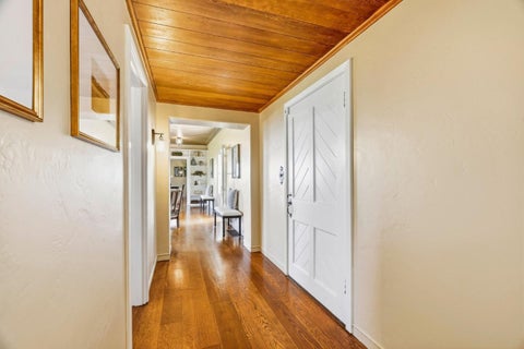 Tiny photo for 31 S Circle Dr DR, SANTA CRUZ, CA 95060 (MLS # ML82052231)