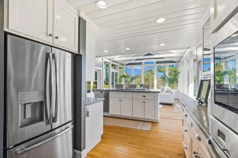 Tiny photo for 31 S Circle Dr DR, SANTA CRUZ, CA 95060 (MLS # ML82052231)