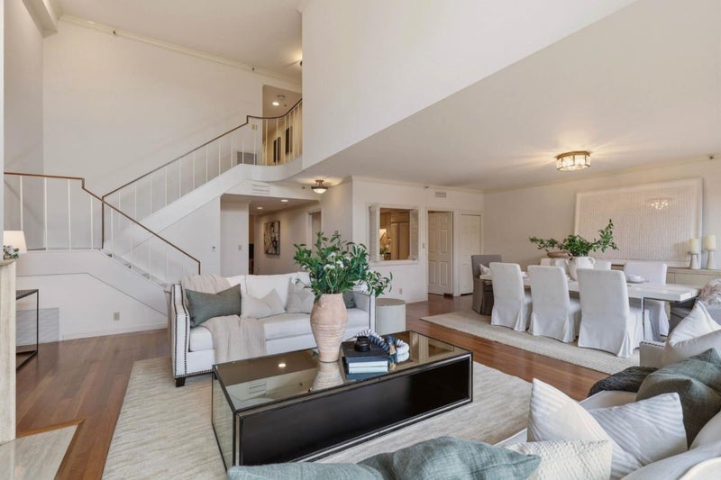 555 Laurel Avenue 122