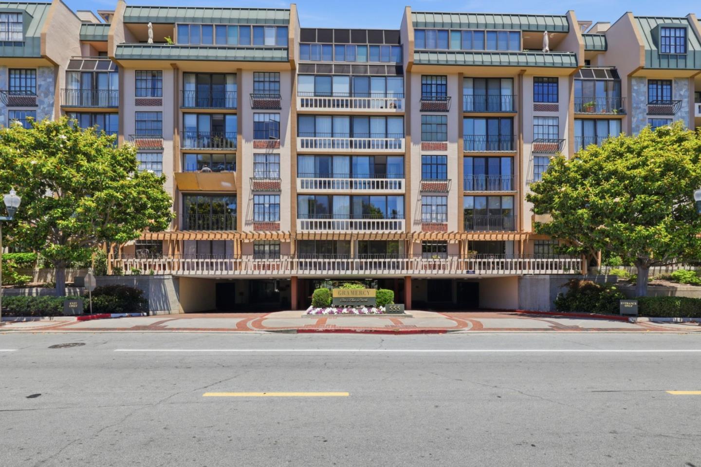 555 Laurel Avenue 122