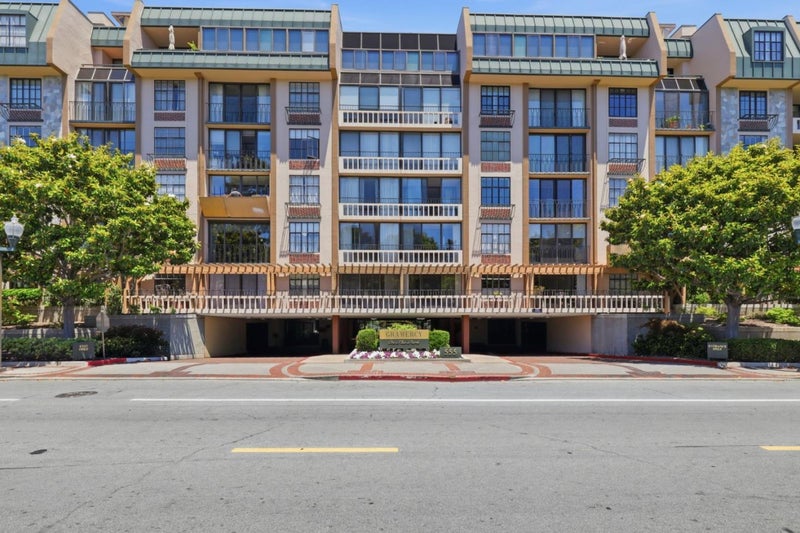 555 Laurel Avenue 122