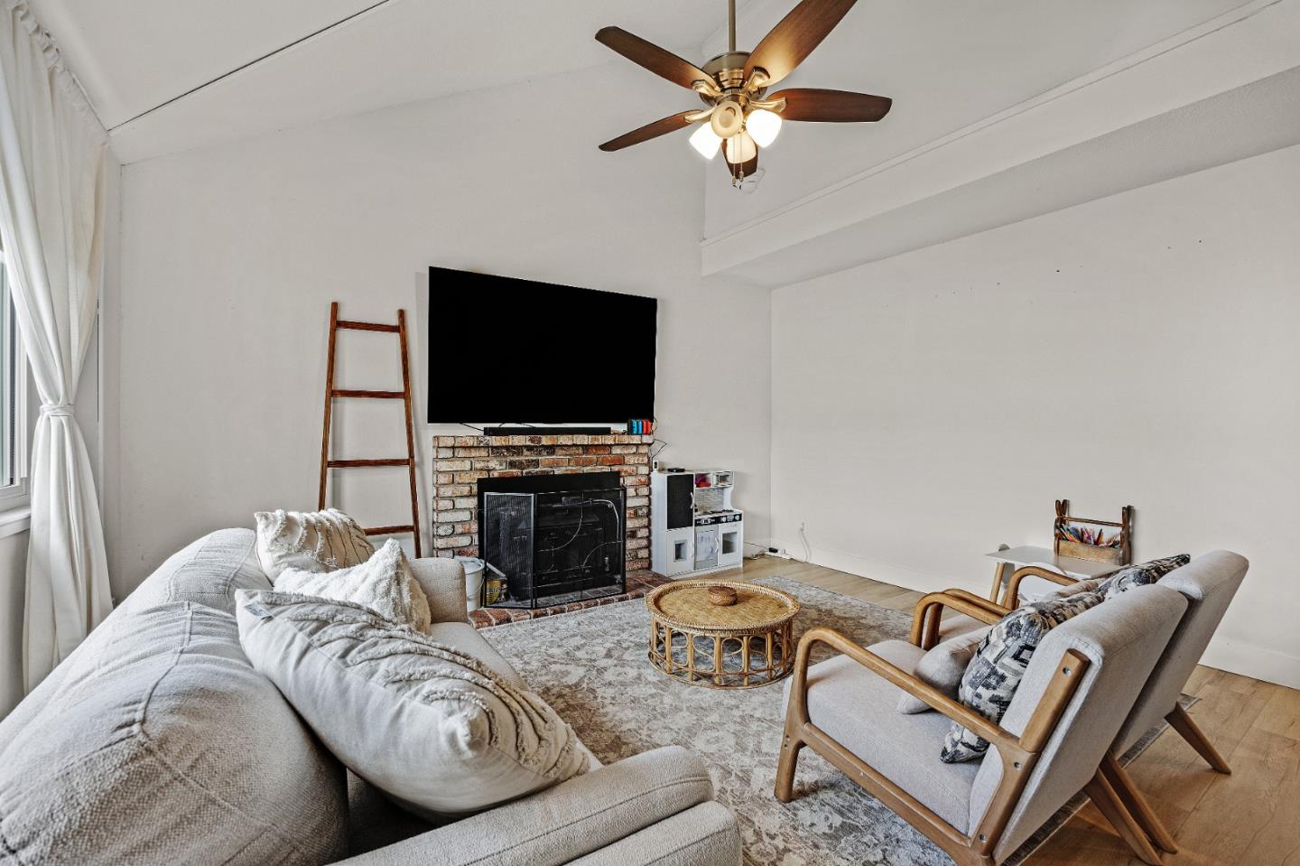 3218 Fraser Road
