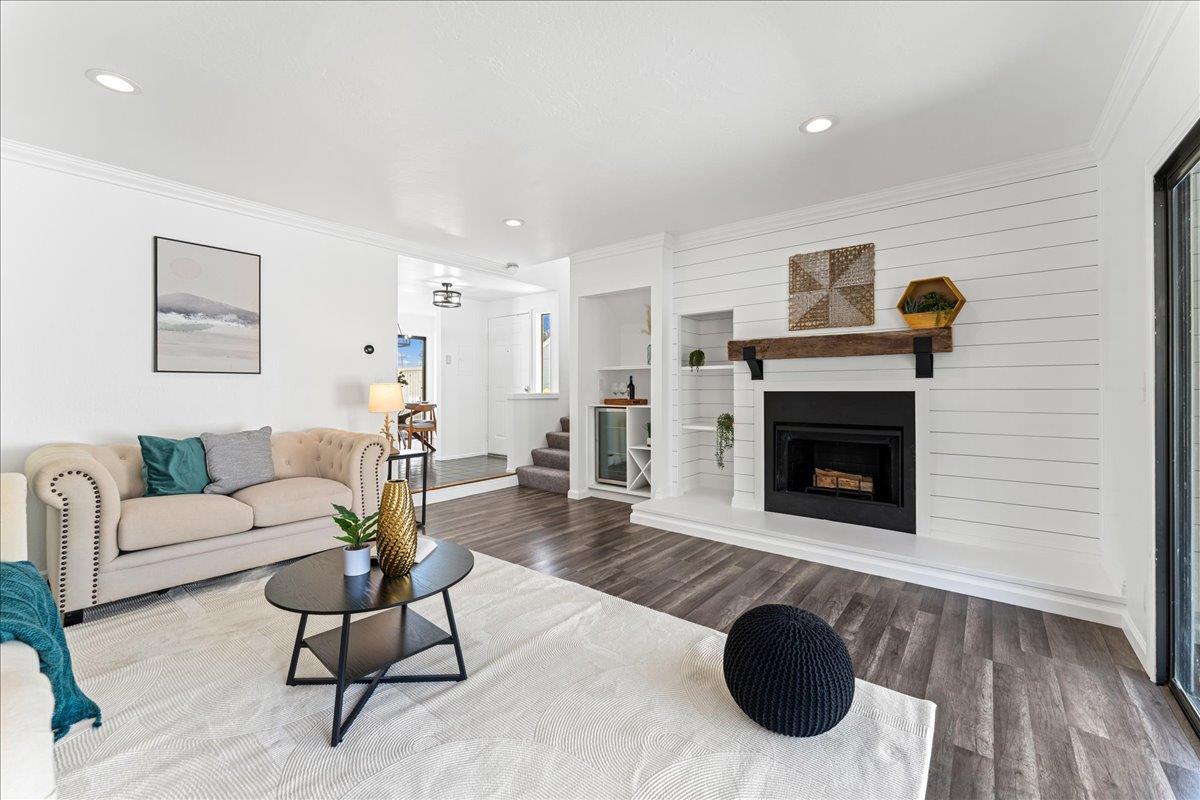 2413 Branchwood Court