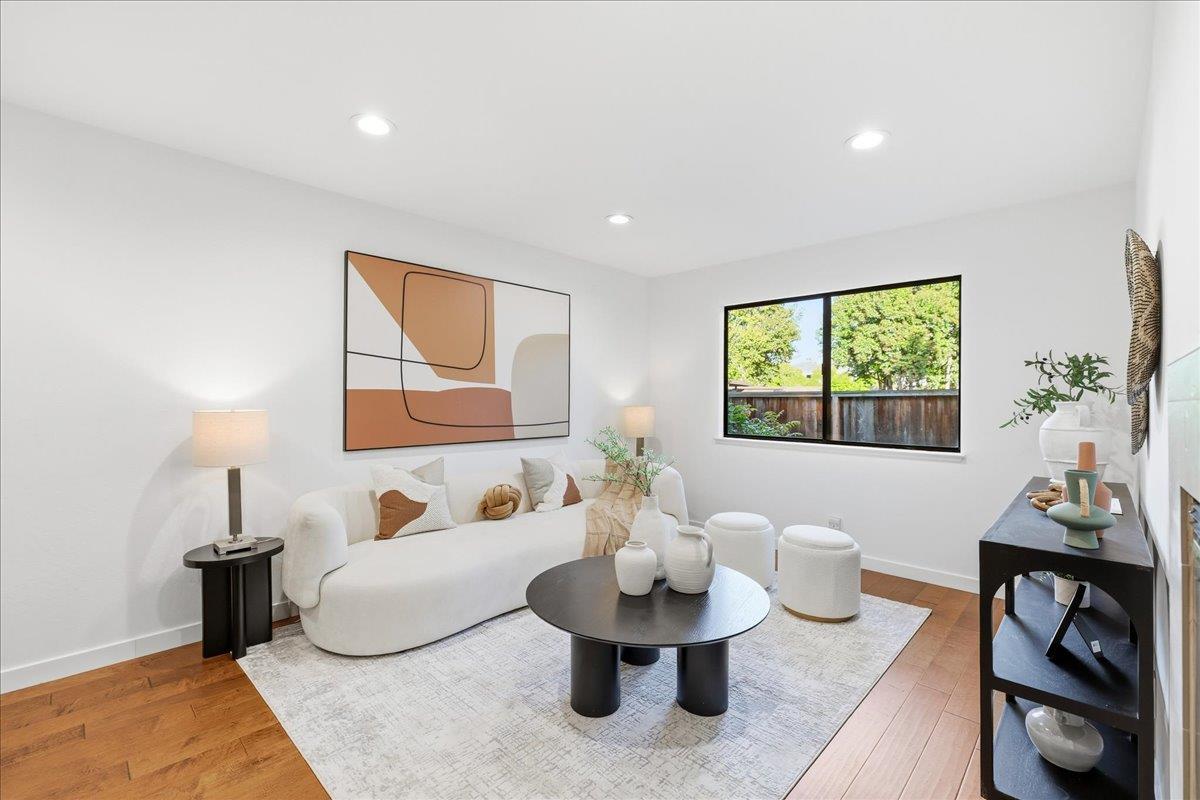 1983 San Luis Avenue 16