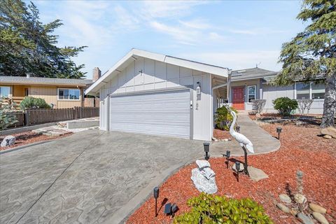 Photo of 1184 Barbara Court, SEASIDE, CA 93955 (MLS # ML82039096)