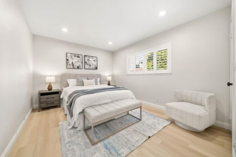 Tiny photo for 1926 Cape Hilda Place, SAN JOSE, CA 95133 (MLS # ML82043144)