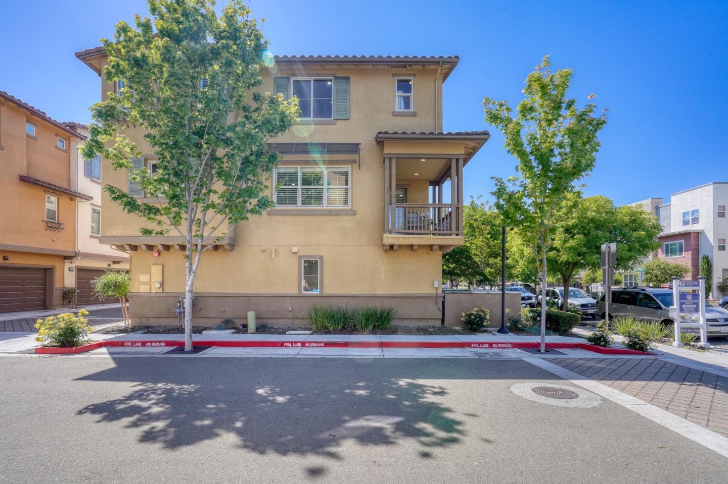 391 Santa Diana Terrace